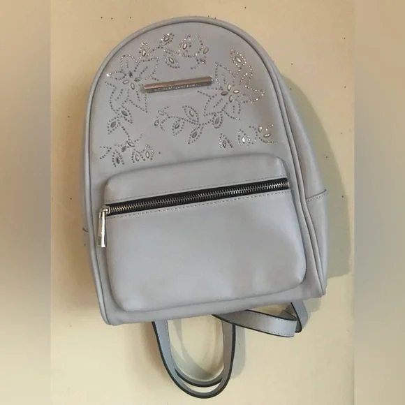 - Call it Spring Backpack - Picture 1 of 8